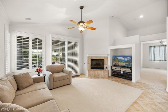 39996 Via Tiama, Murrieta, CA 92562