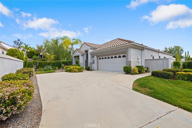 39996 Via Tiama, Murrieta, CA 92562