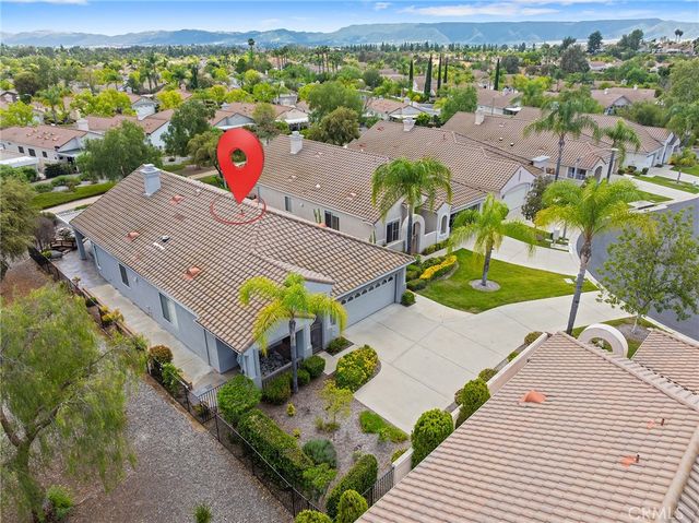 39996 Via Tiama, Murrieta, CA 92562