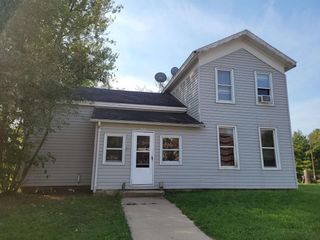 1033 W MAIN STREET, Princeton, WI 54968
