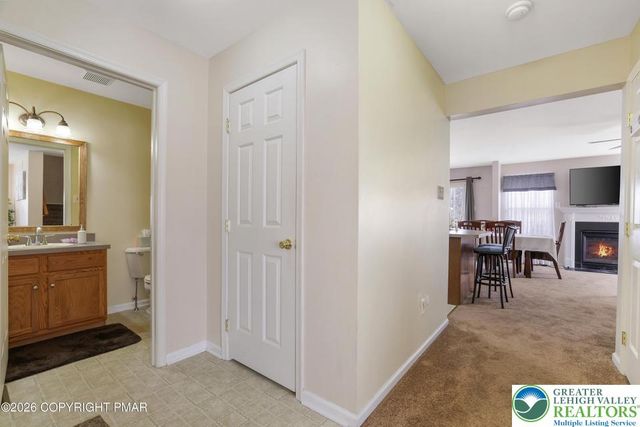 7235 Blushingwood Grove, Stroud Twp, PA 18301