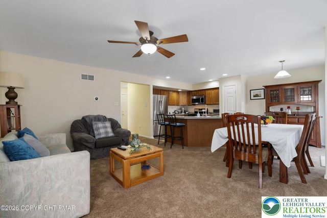 7235 Blushingwood Grove, Stroud Twp, PA 18301