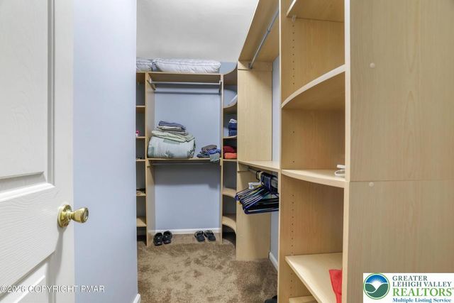 7235 Blushingwood Grove, Stroud Twp, PA 18301