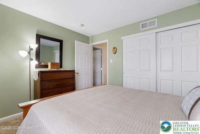 7235 Blushingwood Grove, Stroud Twp, PA 18301