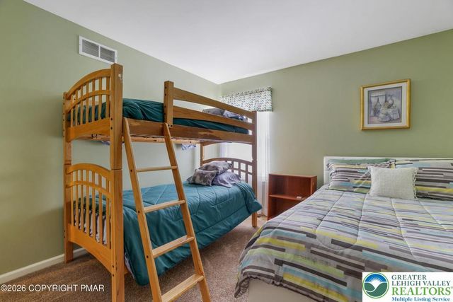 7235 Blushingwood Grove, Stroud Twp, PA 18301