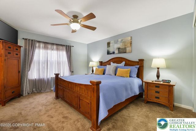 7235 Blushingwood Grove, Stroud Twp, PA 18301