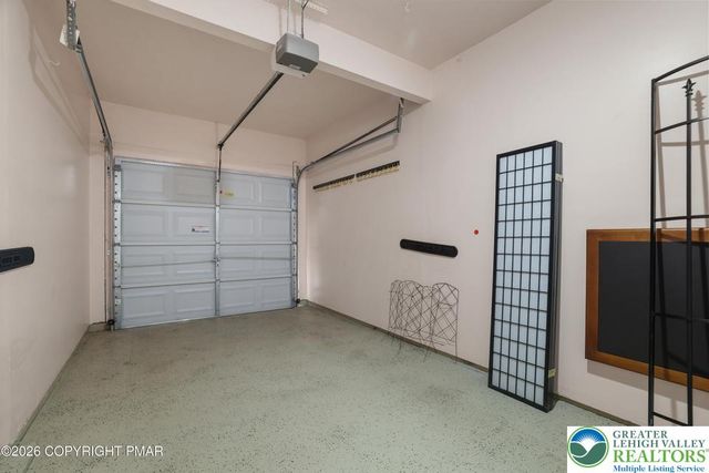 7235 Blushingwood Grove, Stroud Twp, PA 18301