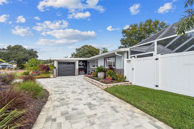 3235 57TH STREET N, St Petersburg, FL 33710