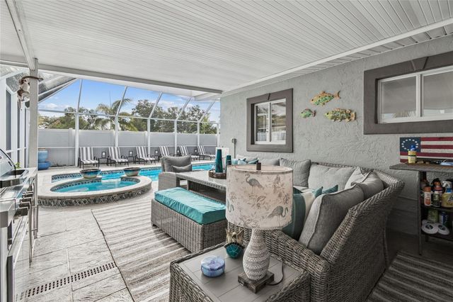 3235 57TH STREET N, St Petersburg, FL 33710