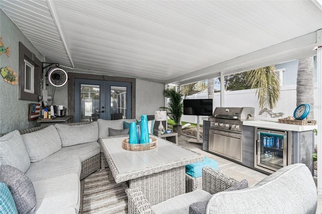 3235 57TH STREET N, St Petersburg, FL 33710