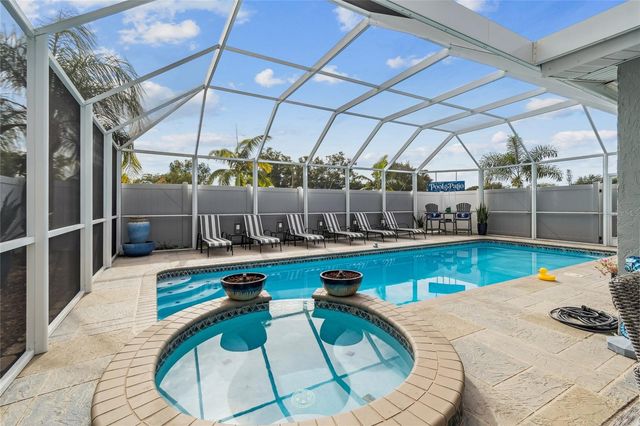 3235 57TH STREET N, St Petersburg, FL 33710