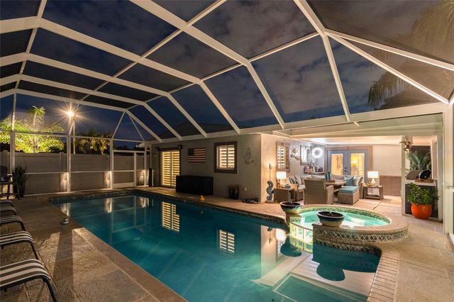 3235 57TH STREET N, St Petersburg, FL 33710