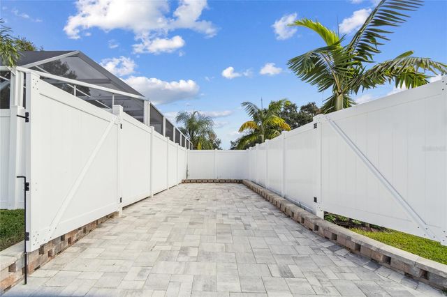 3235 57TH STREET N, St Petersburg, FL 33710