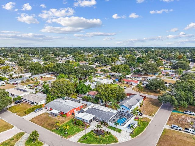 3235 57TH STREET N, St Petersburg, FL 33710