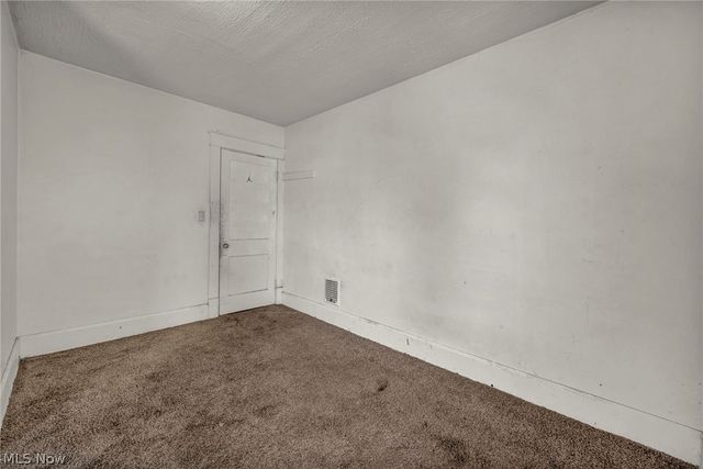 132 Irondale Street, Elyria, OH 44035
