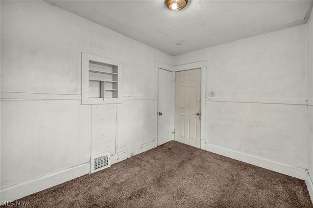 132 Irondale Street, Elyria, OH 44035