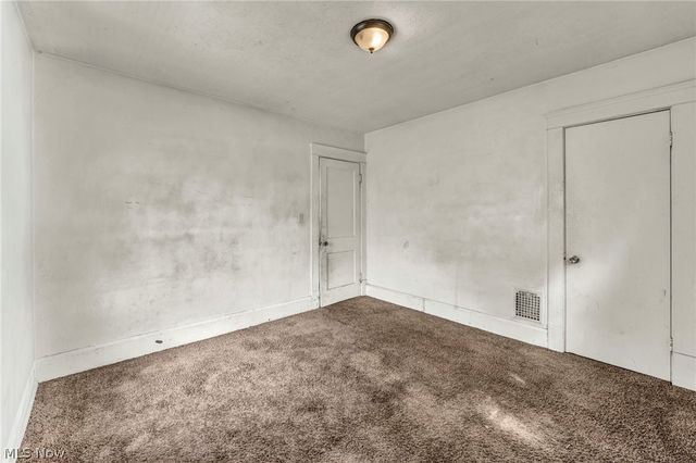 132 Irondale Street, Elyria, OH 44035