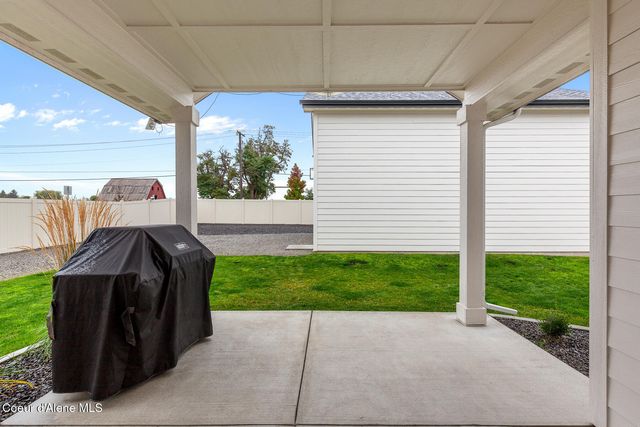 2005 E Mykal CT, Post Falls, ID 83854