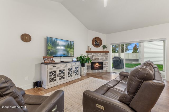 2005 E Mykal CT, Post Falls, ID 83854