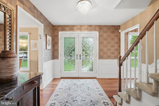 525 BEAUMONT CIR, West Chester, PA 19380