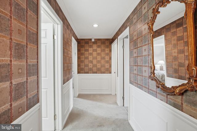 525 BEAUMONT CIR, West Chester, PA 19380