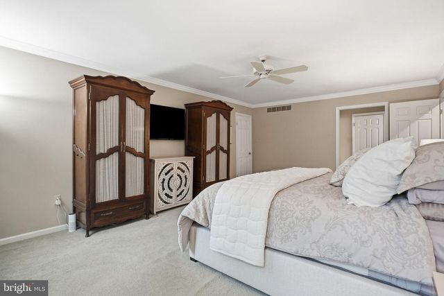 525 BEAUMONT CIR, West Chester, PA 19380