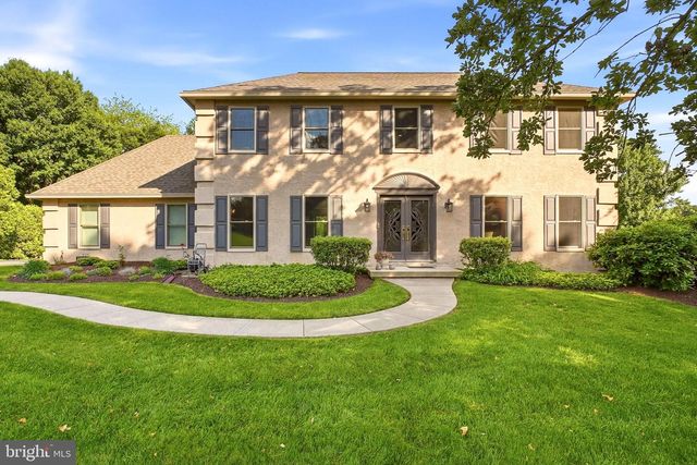 525 BEAUMONT CIR, West Chester, PA 19380