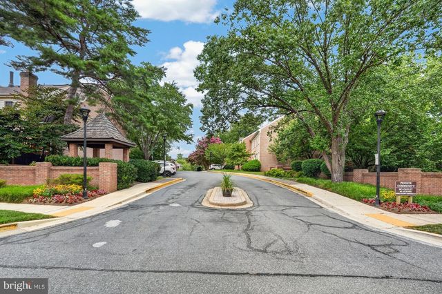 10139 CRESTBERRY PL, Bethesda, MD 20817