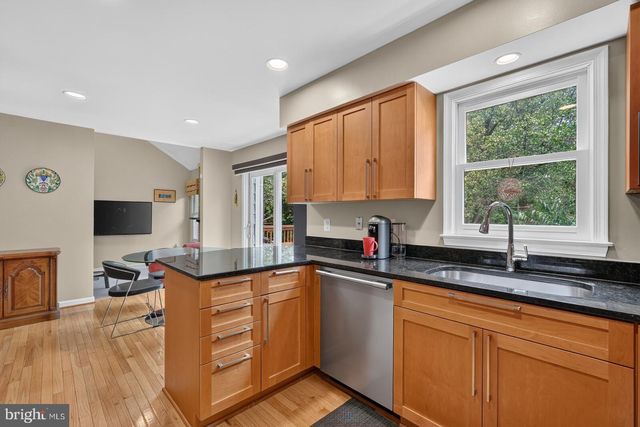 10139 CRESTBERRY PL, Bethesda, MD 20817