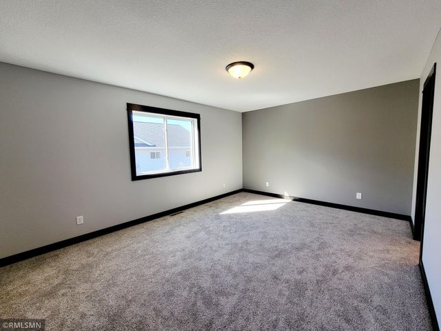 320 Falcon Run, Eagle Lake, MN 56024