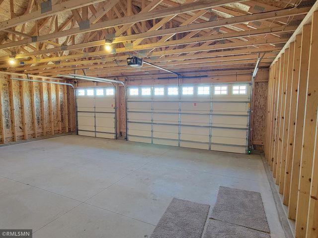 320 Falcon Run, Eagle Lake, MN 56024