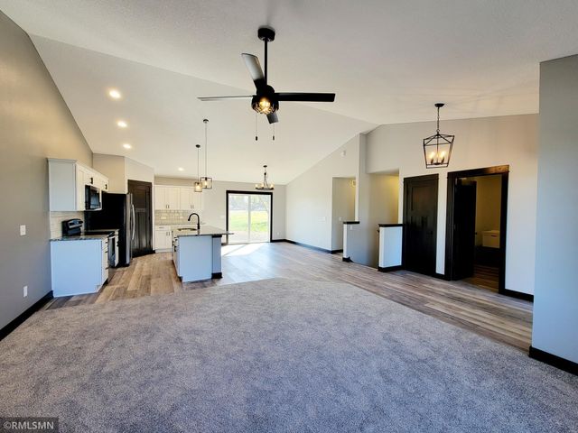 320 Falcon Run, Eagle Lake, MN 56024