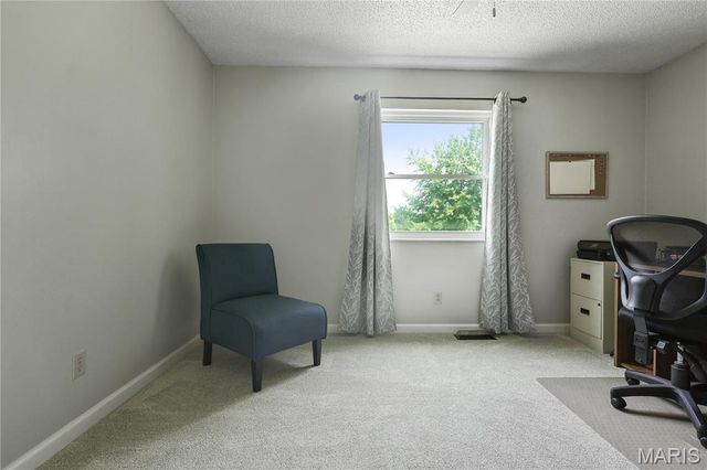 722 Watersedge Drive, Florissant, MO 63034