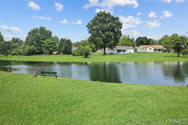 722 Watersedge Drive, Florissant, MO 63034