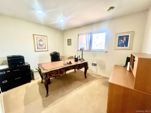 728 Arbuckle Avenue, Woodmere, NY 11598