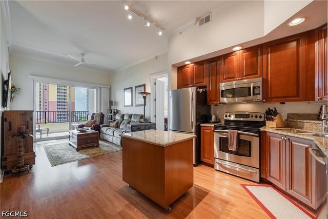 2825 Palm Beach BLVD 703, Fort Myers, FL 33916