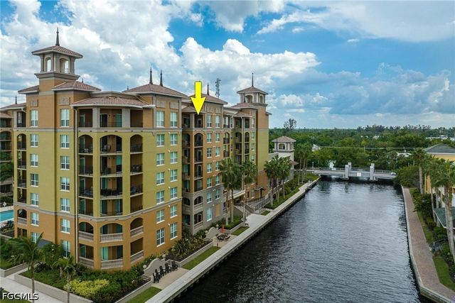 2825 Palm Beach BLVD 703, Fort Myers, FL 33916