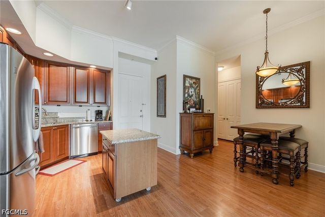 2825 Palm Beach BLVD 703, Fort Myers, FL 33916