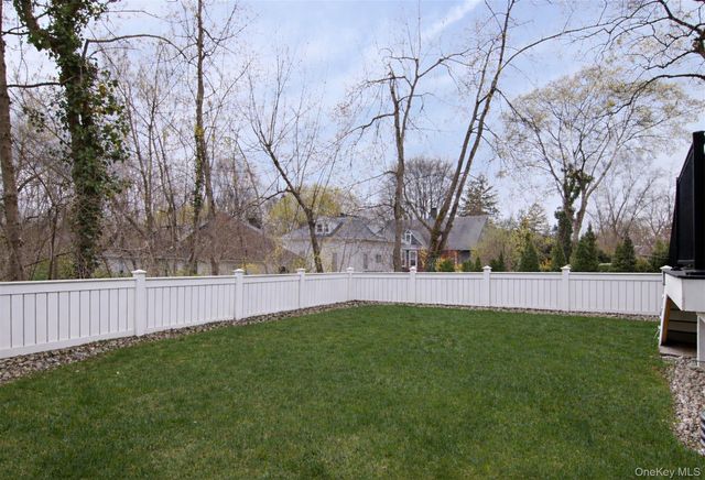 27 chittenden Avenue, Tuckahoe, NY 10707