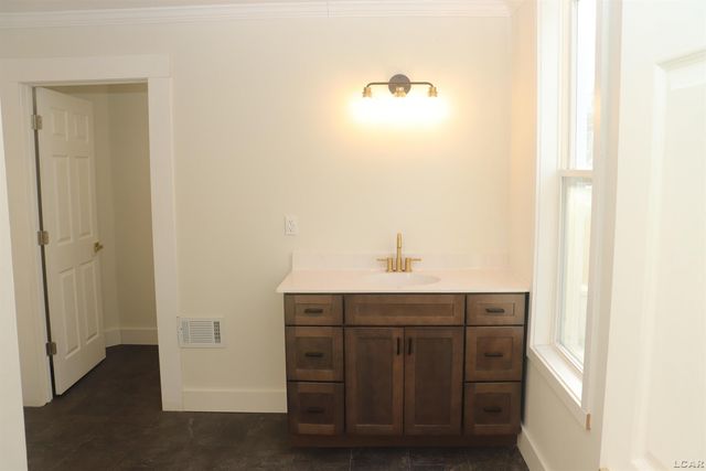 705 College Avenue, Adrian, MI 49221