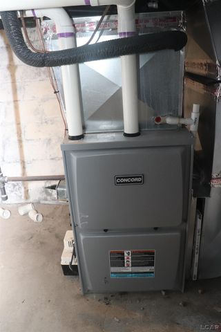 705 College Avenue, Adrian, MI 49221