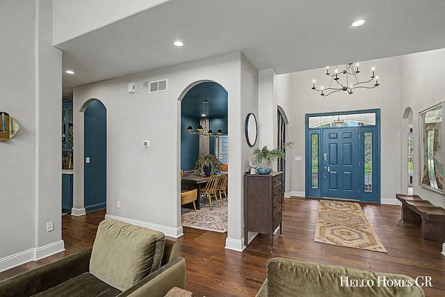 5327 Canyon River Drive Ne, Cannon Twp, MI 49301