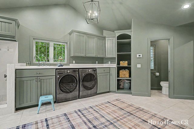 5327 Canyon River Drive Ne, Cannon Twp, MI 49301