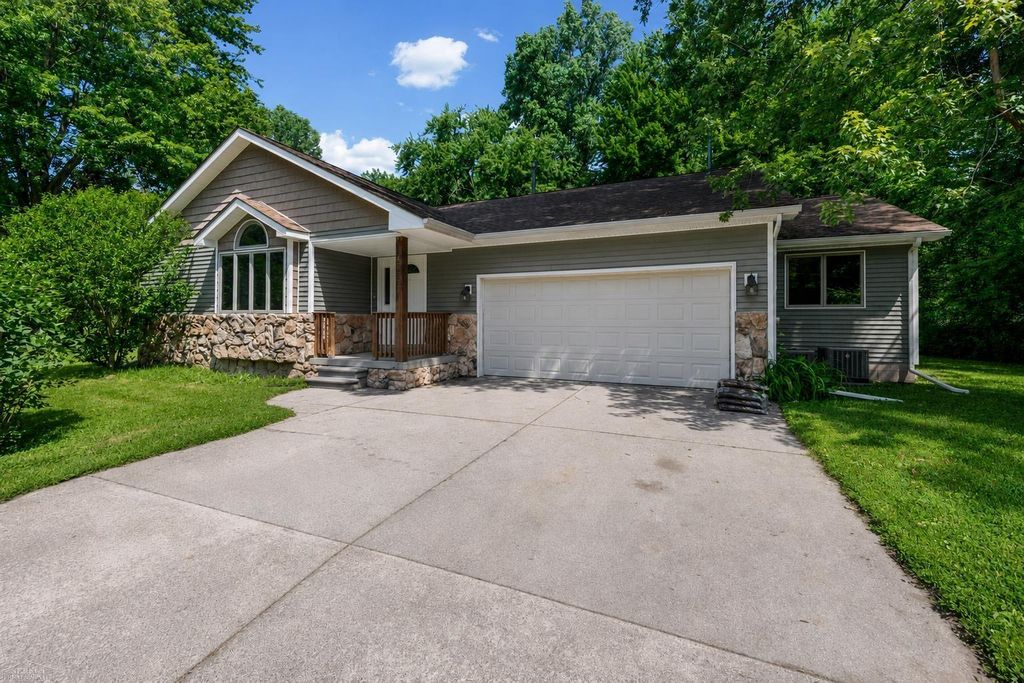6580 Swartout Road, Clay, MI 48001