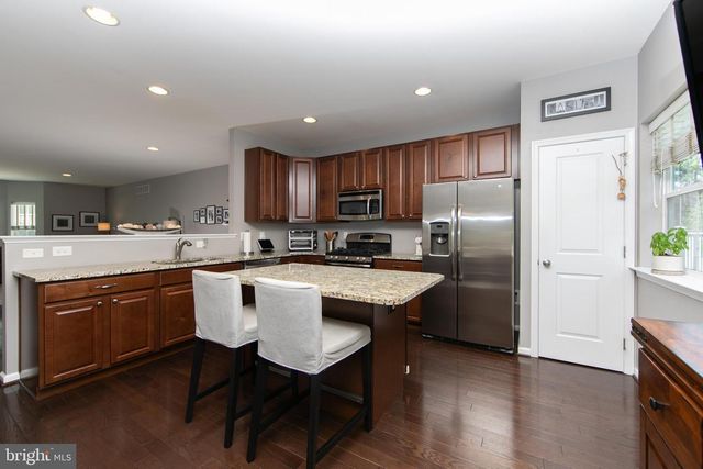 7 LANI LN, Marlton, NJ 08053