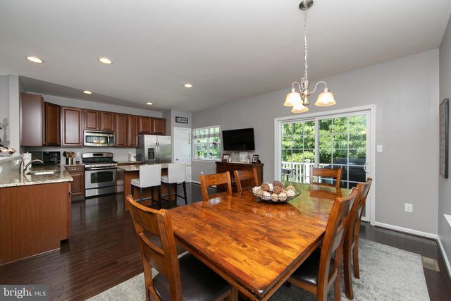 7 LANI LN, Marlton, NJ 08053