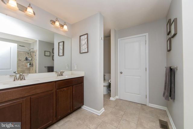 7 LANI LN, Marlton, NJ 08053