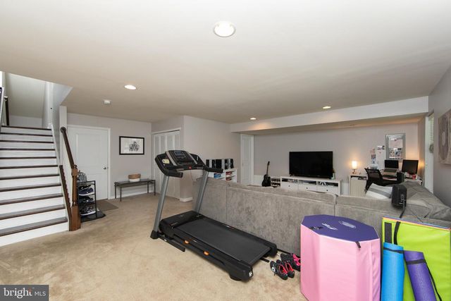 7 LANI LN, Marlton, NJ 08053