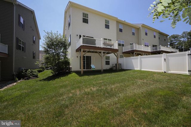 7 LANI LN, Marlton, NJ 08053