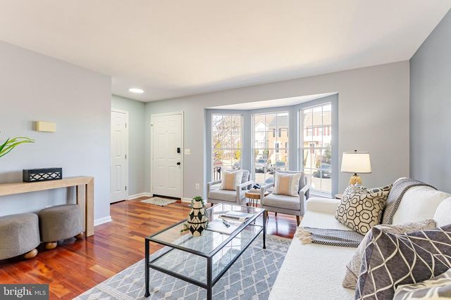 43955 MINTHILL TER, Ashburn, VA 20147